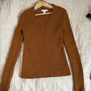 Like new Nine West V-Neck Ribbed Sweater in Brown